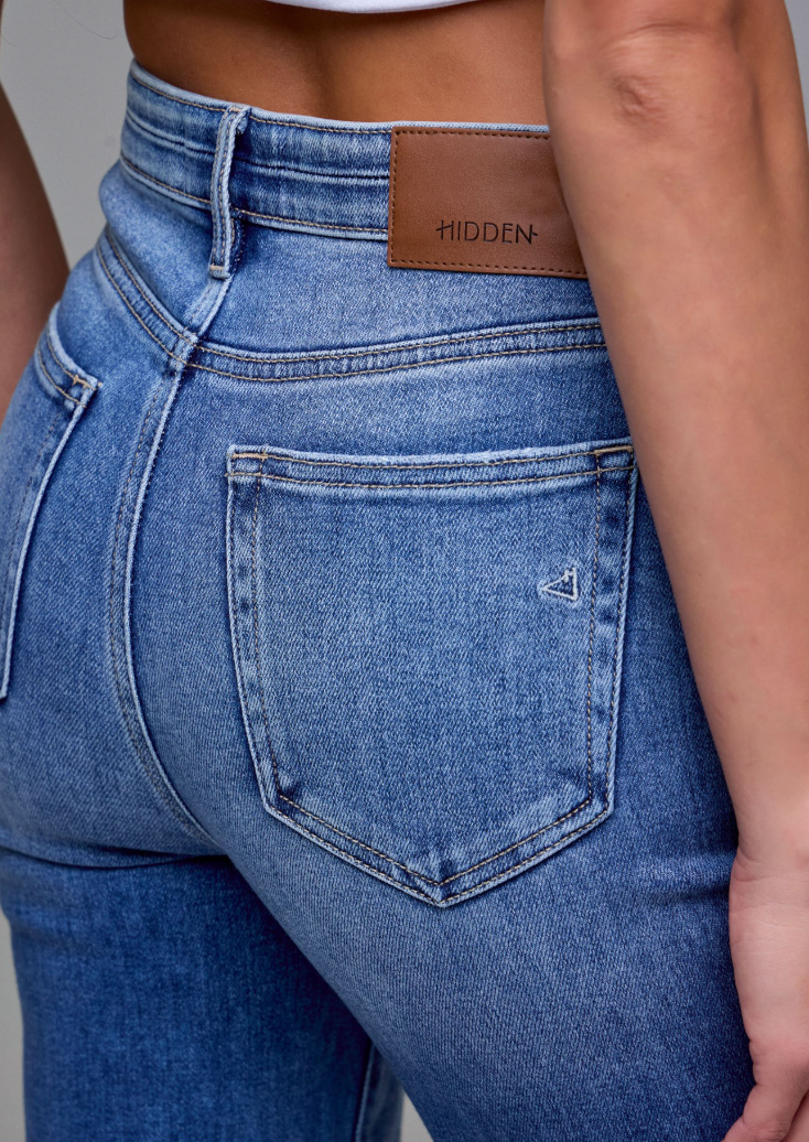 Dani - Dark High Rise Cropped Jeans