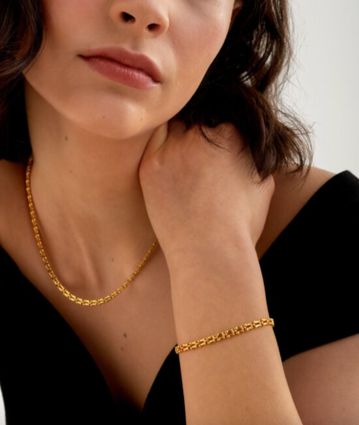 Katie Loxton - Grecian Waterproof Gold Link Bracelet