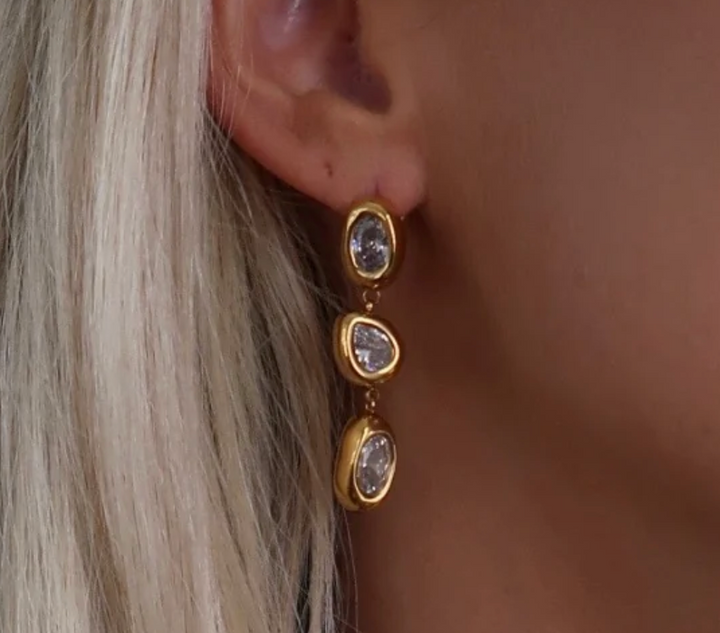 CHANSUTT - Chloe Earrings