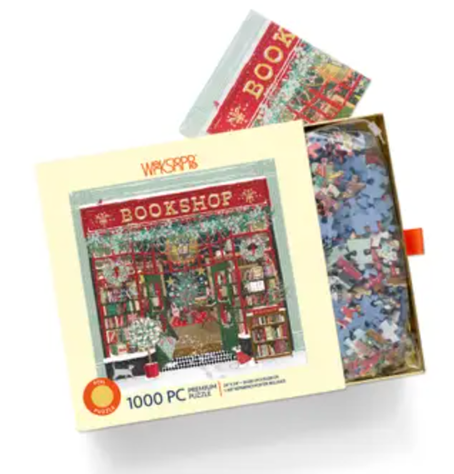 Festive Bookshop 1000 Piece Gold Foil Christmas Puzzle