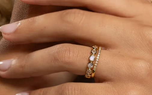 Splendid Iris - CZ Adjustable Band Ring