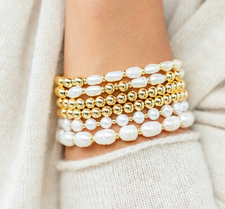 Splendid Iris - Freshwater Pearl Bracelet