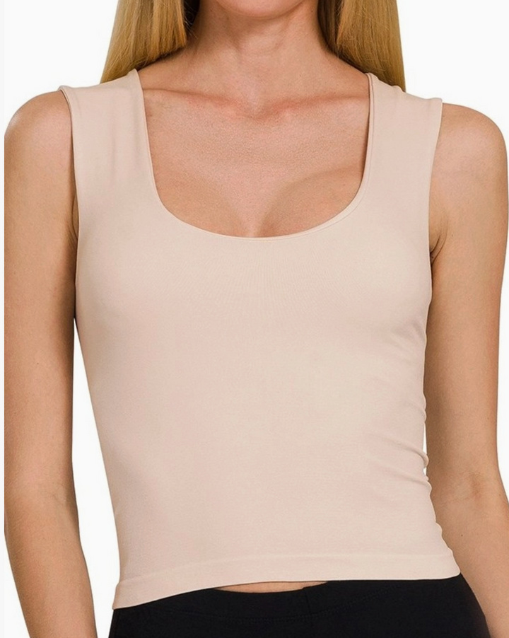 U-neck Seamless Cropped Tank Top With Built In Bra (Nude)