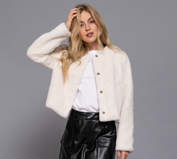 Erika - Faux Fur Blazer (Cream)