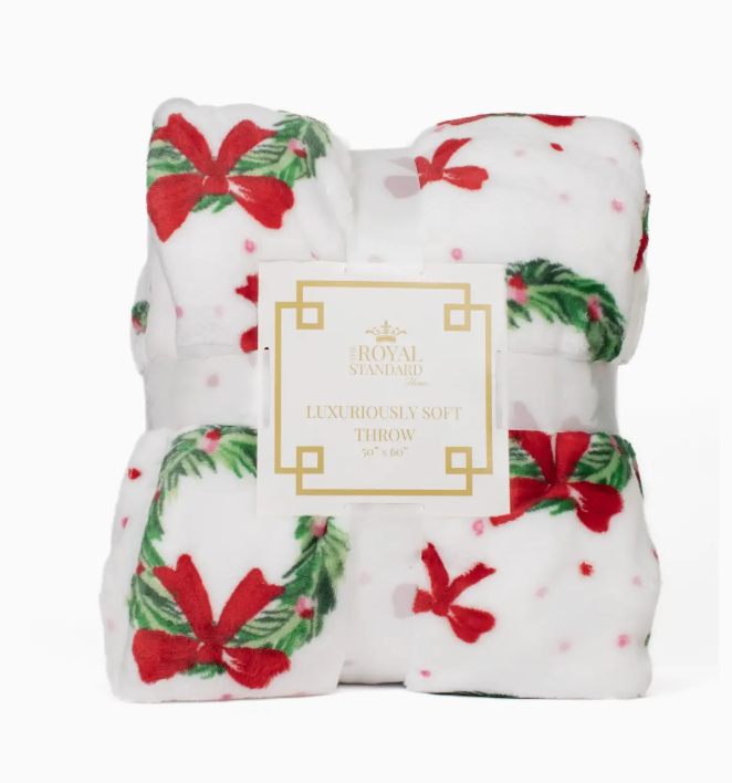 Clara Wreath Throw