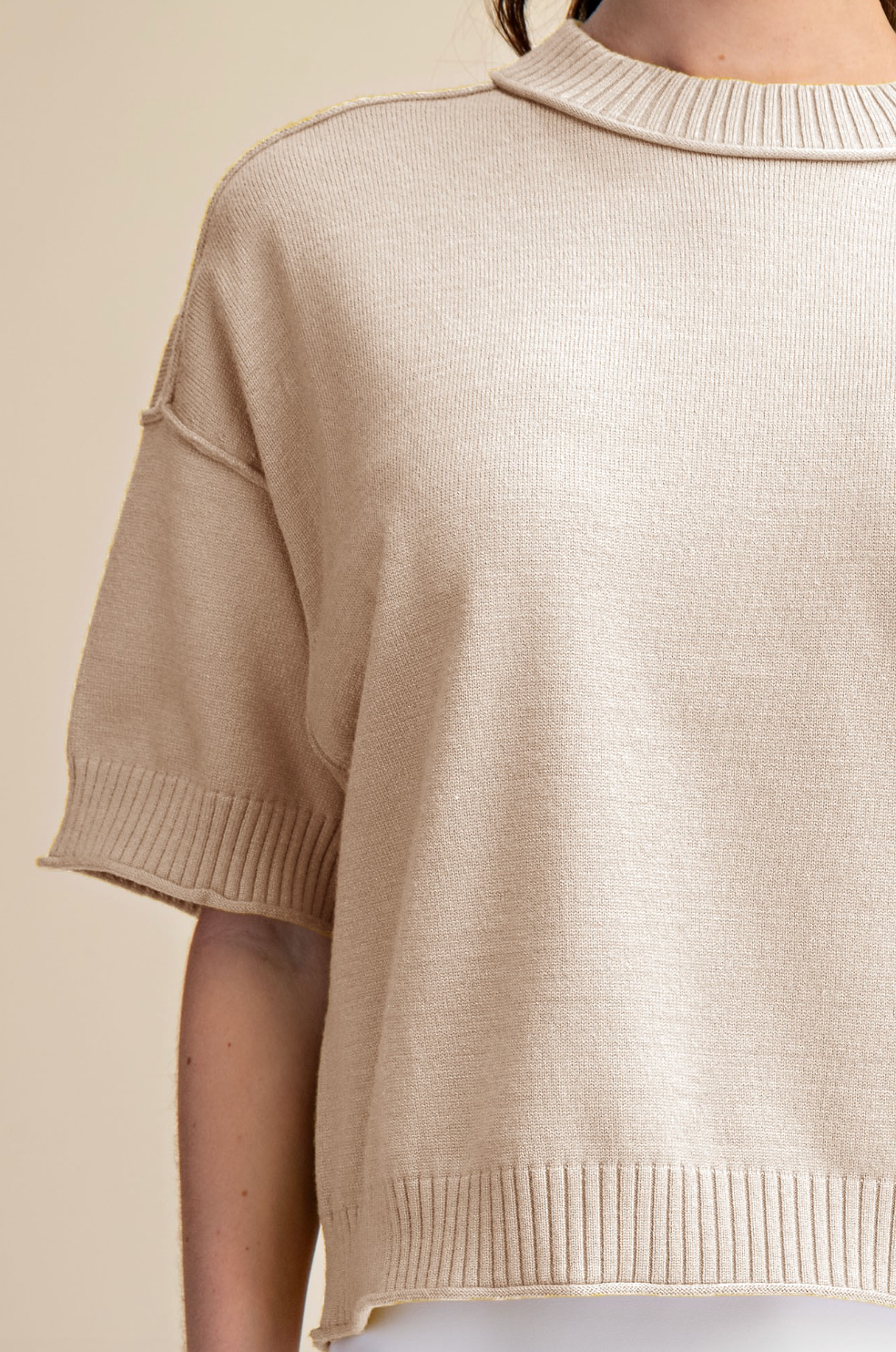 Melody - Beige Short Sleeve Sweater