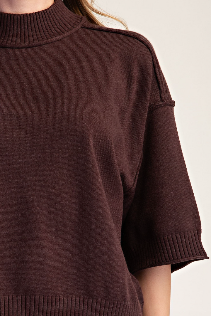 Mallory - Brown Short Sleeve Sweater