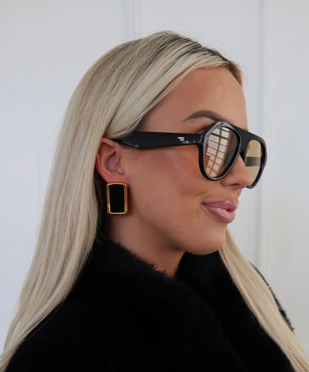 CHANSUTTPEARLS - Brooke Black Square Earrings