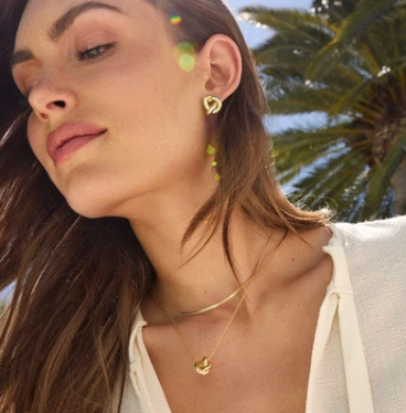 Gorjana - Infinity Knot Studs