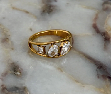 CHANSUTTPEARLS - Morgan Ring