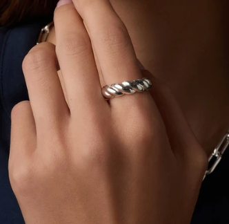 Gorjana - Crew Helium Ring (Silver)