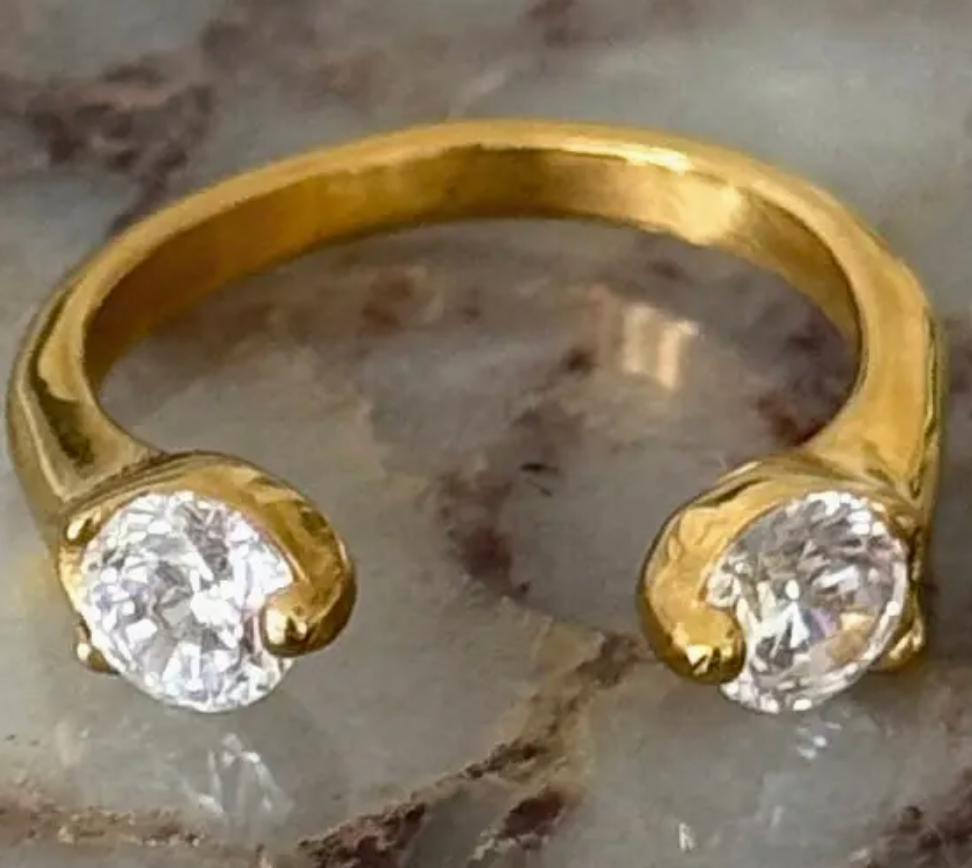 CHANSUTTPEARLS - Valentina Ring
