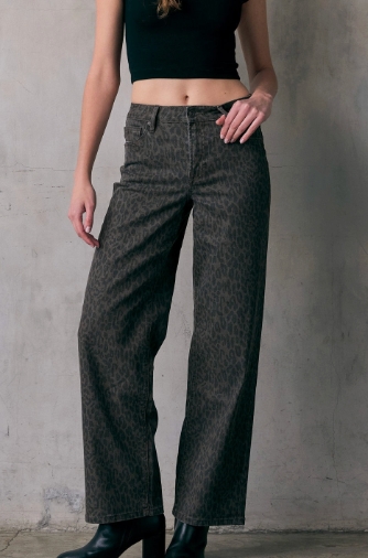 Kristin - Dark Brown Cheetah Jeans