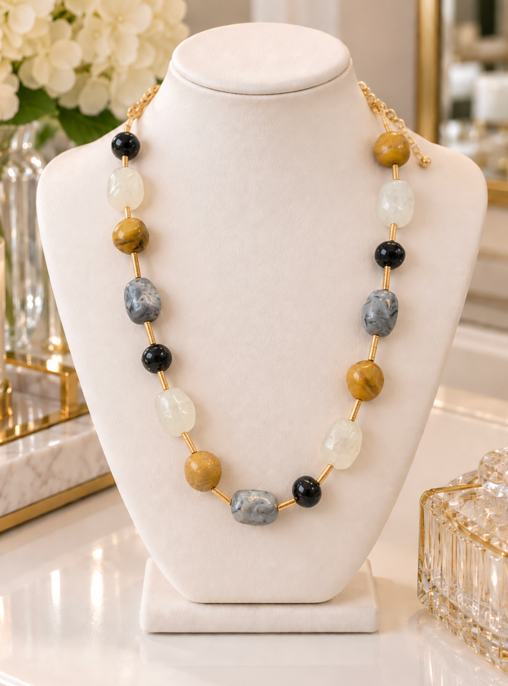 Rori - Beaded Necklace (Neutral Tone)