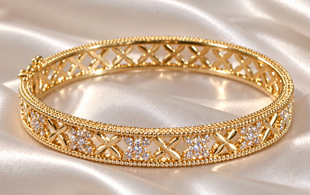 Pia - Rhinestone X Bangle