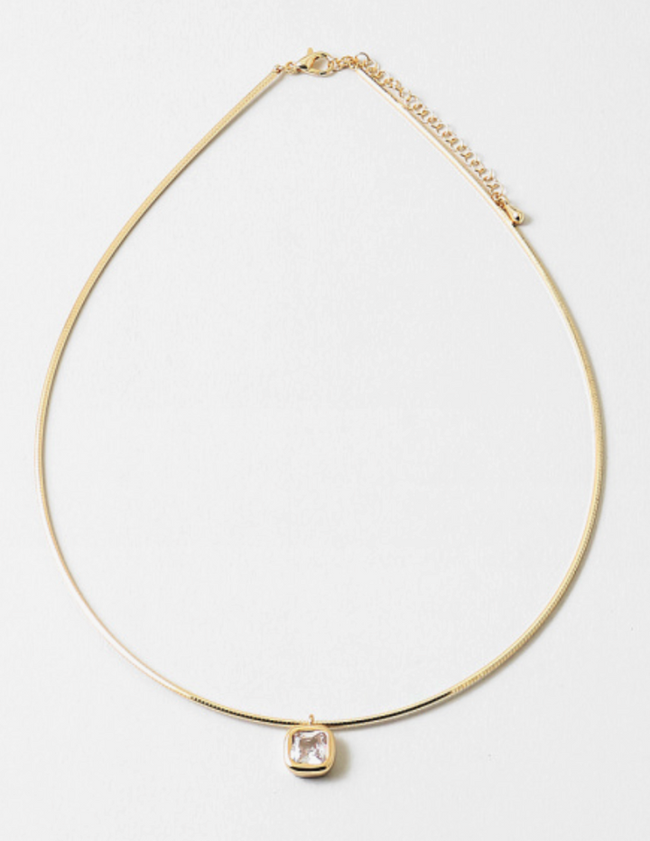 Elise - Square Pendant Necklace