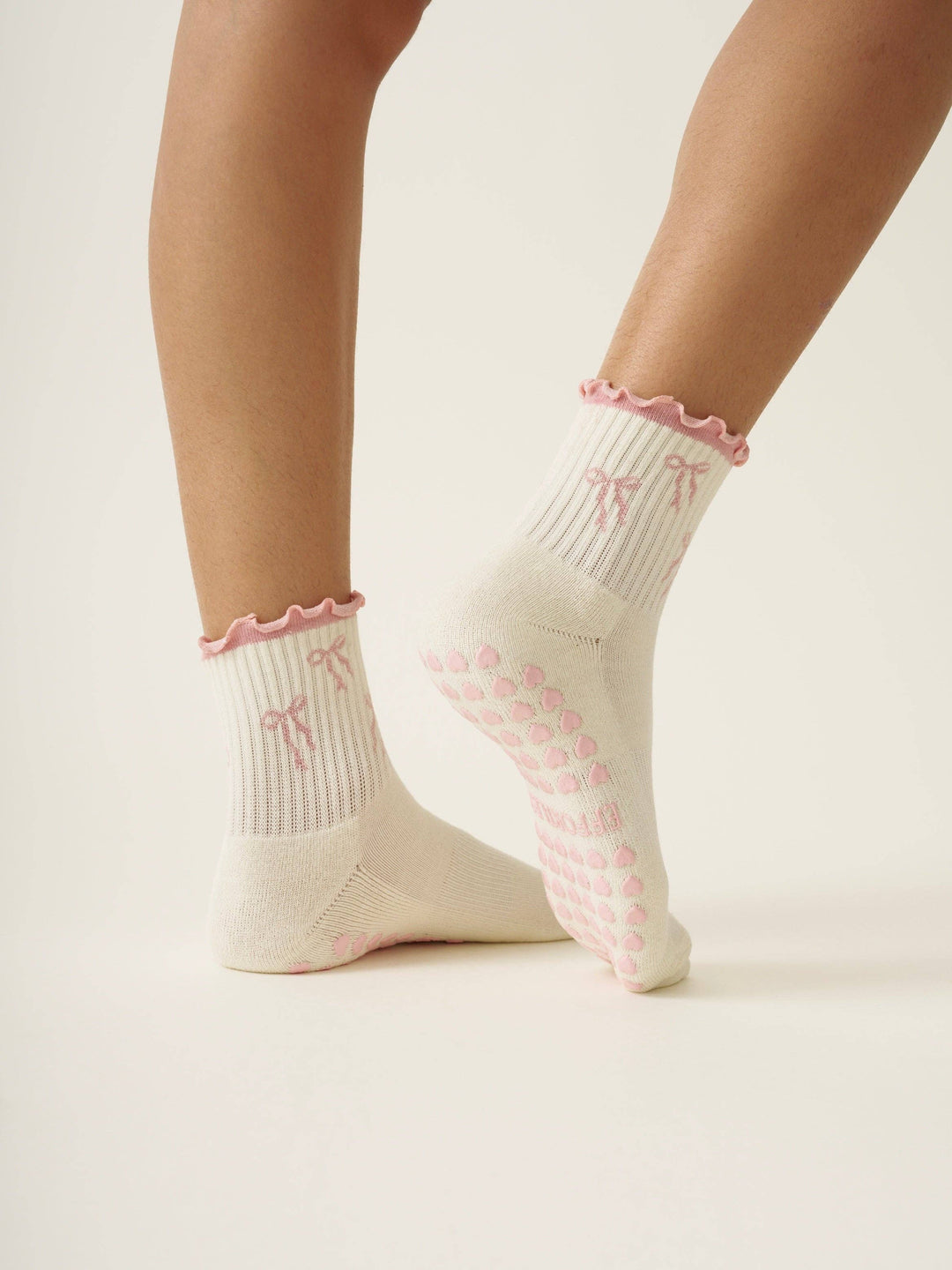 Grip Socks - Bows & Ruffles - Pink